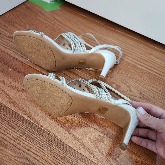 Shoes - Picture 7 of 7